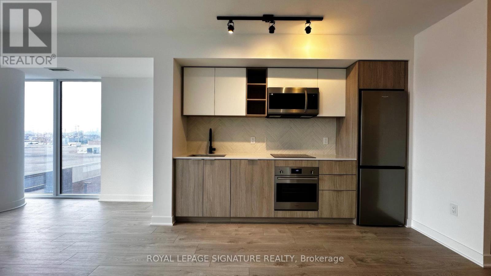 403 - 36 Zorra Street, Toronto, Ontario  M8Z 1R7 - Photo 6 - W12064742
