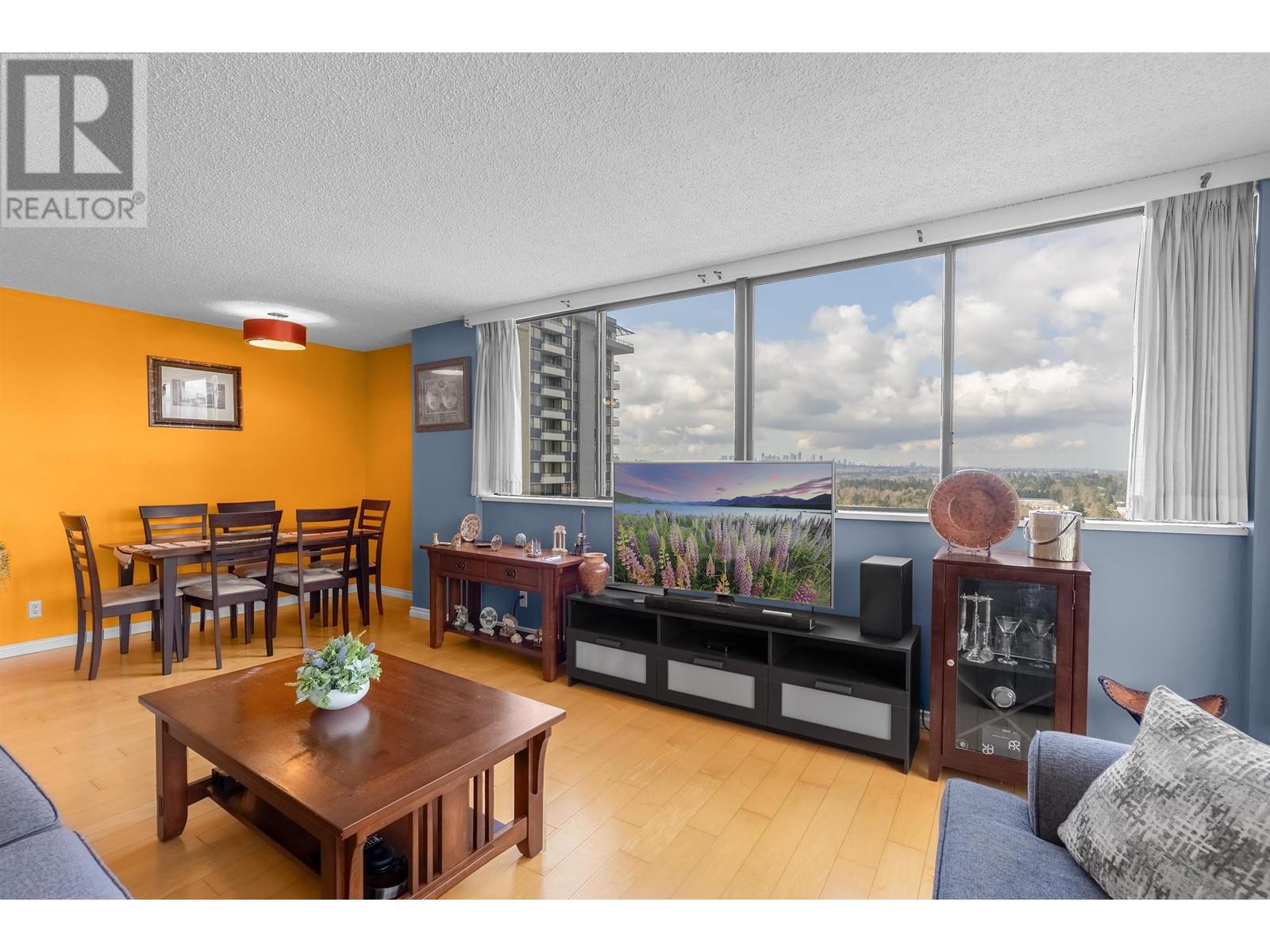 2006 3970 Carrigan Court, Burnaby, British Columbia  V3N 4S5 - Photo 4 - R2985646