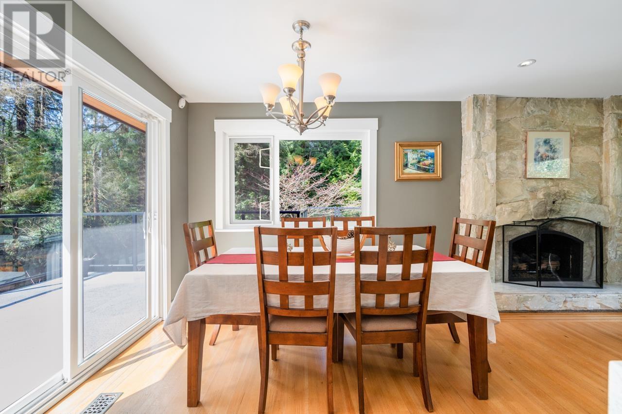 3285 St. Annes Drive, North Vancouver, British Columbia  V7R 1E7 - Photo 10 - R2986361