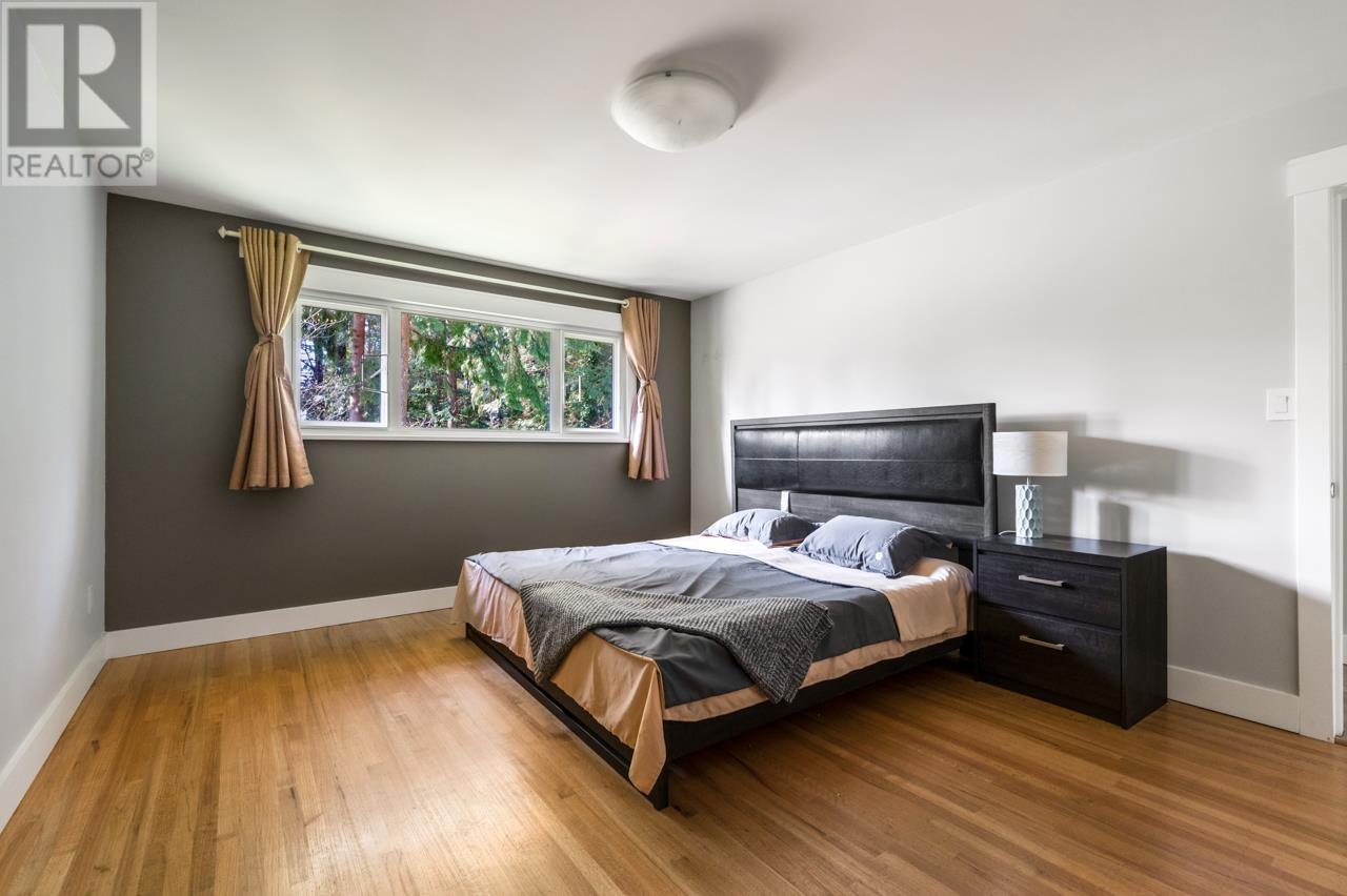 3285 St. Annes Drive, North Vancouver, British Columbia  V7R 1E7 - Photo 12 - R2986361