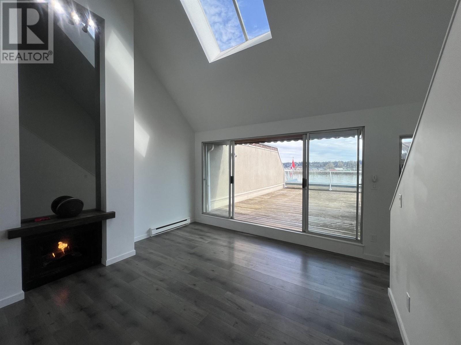 404 3 K De K Court, New Westminster, British Columbia  V3M 6B6 - Photo 9 - R2986469