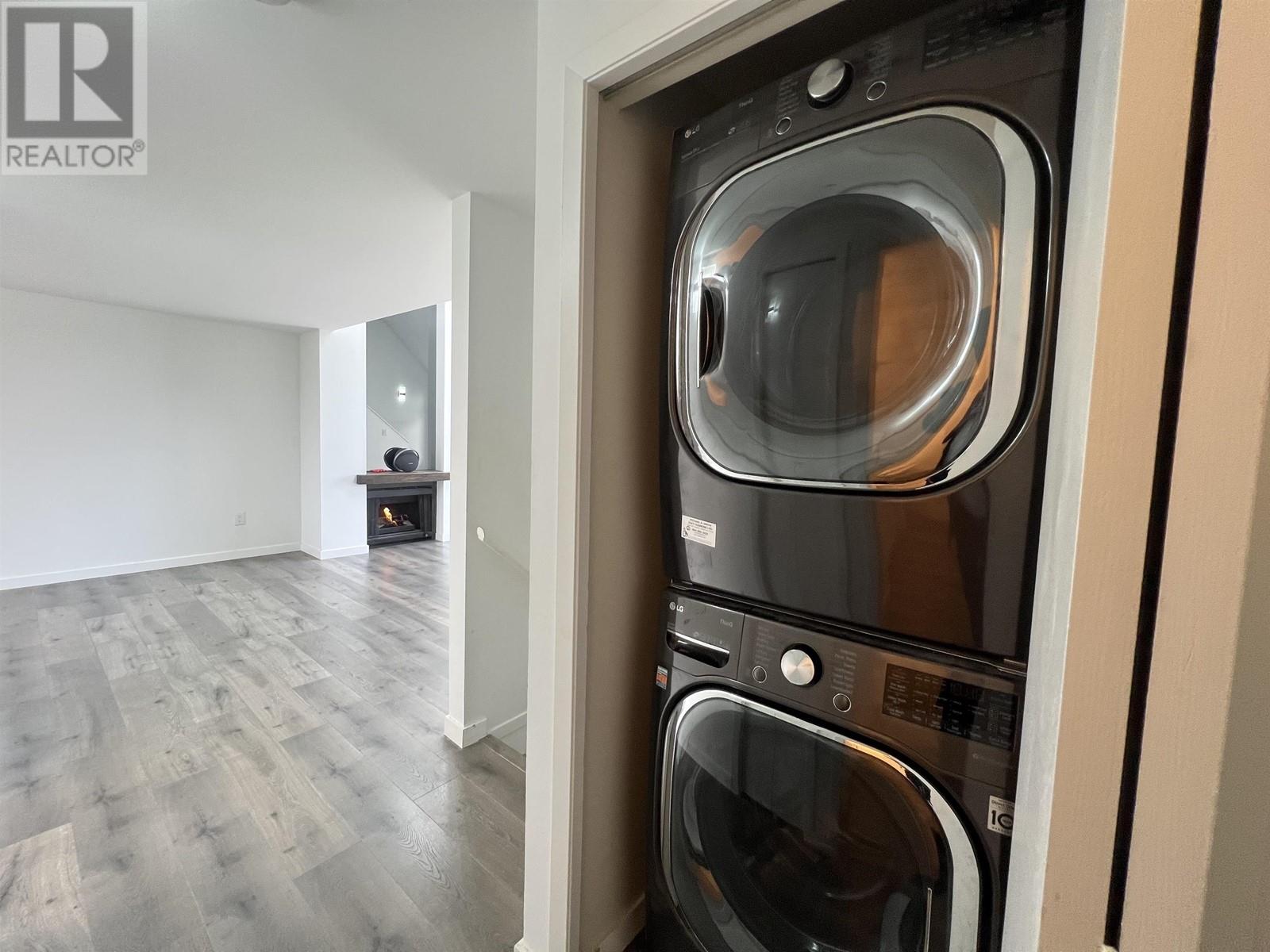 404 3 K De K Court, New Westminster, British Columbia  V3M 6B6 - Photo 16 - R2986469