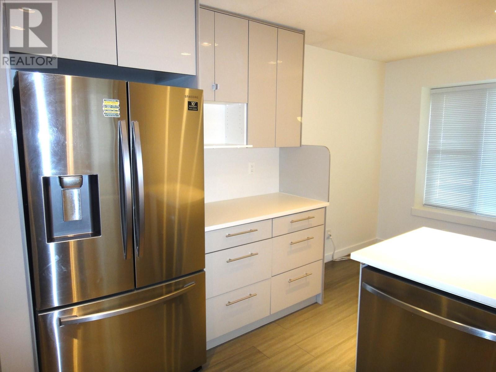 Listing Picture 15 of 18 : 8490 FRENCH STREET, Vancouver / 溫哥華 - 魯藝地產 Yvonne Lu Group - MLS Medallion Club Member