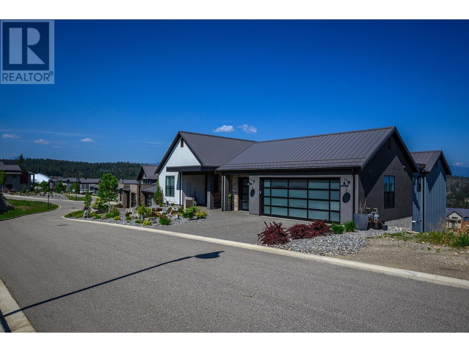 257 Ashcroft Court, Vernon, British Columbia  V1M 2M1 - Photo 4 - 10334141