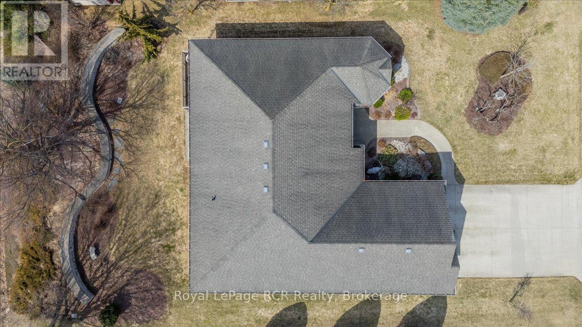 98 11th Avenue, Hanover, Ontario  N4N 3V2 - Photo 50 - X12064789