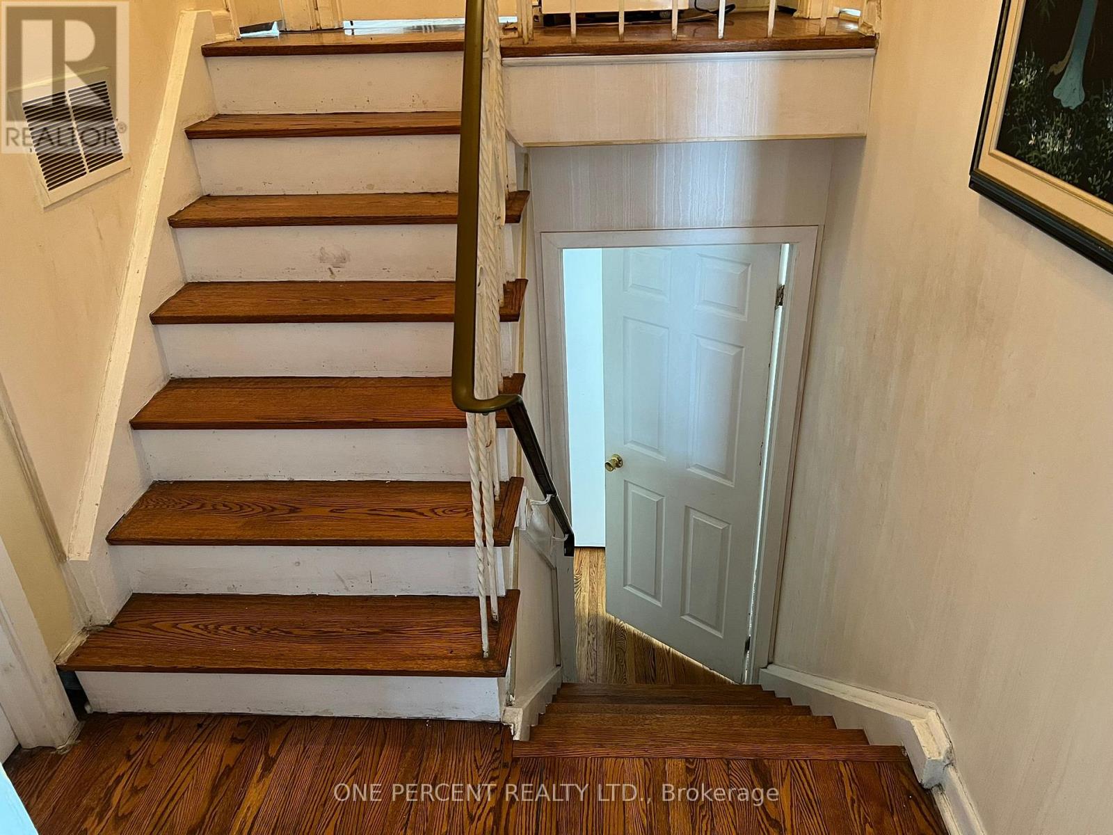 80 Fallingdale Crescent E, Toronto, Ontario  M3J 1C5 - Photo 20 - W12064818