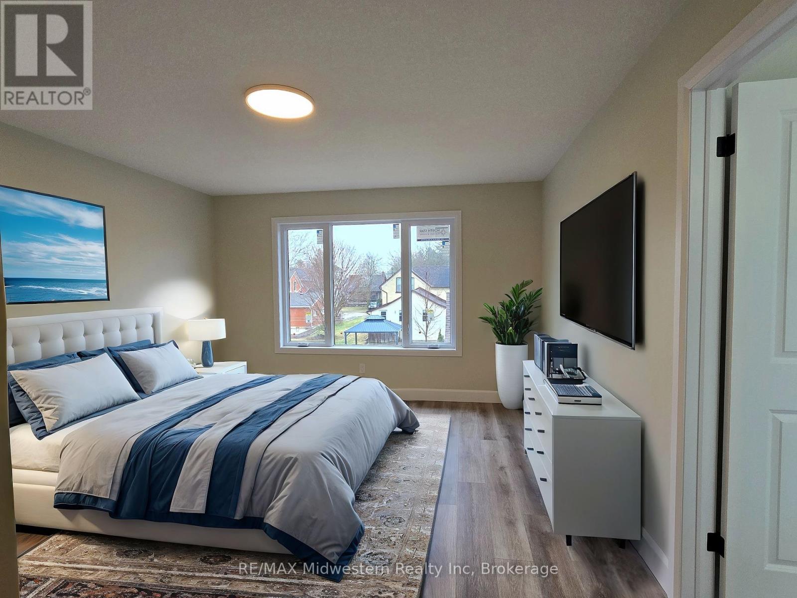 193 Queen Street, North Perth, Ontario  N0G 1B0 - Photo 8 - X12048629