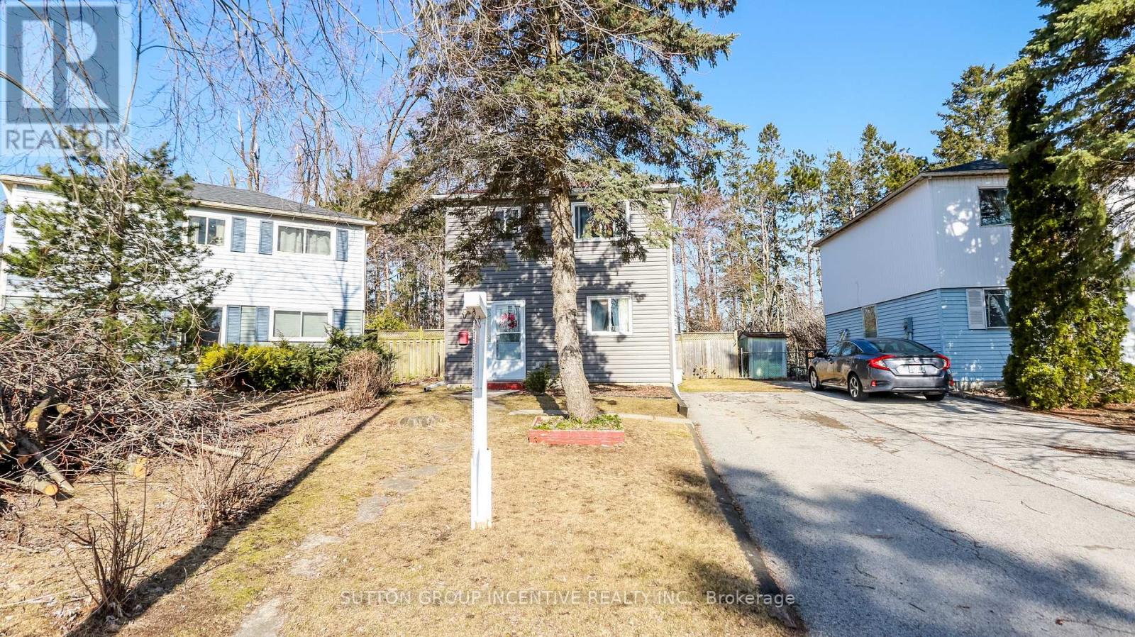 Property at 220 LETITIA STREET image 2