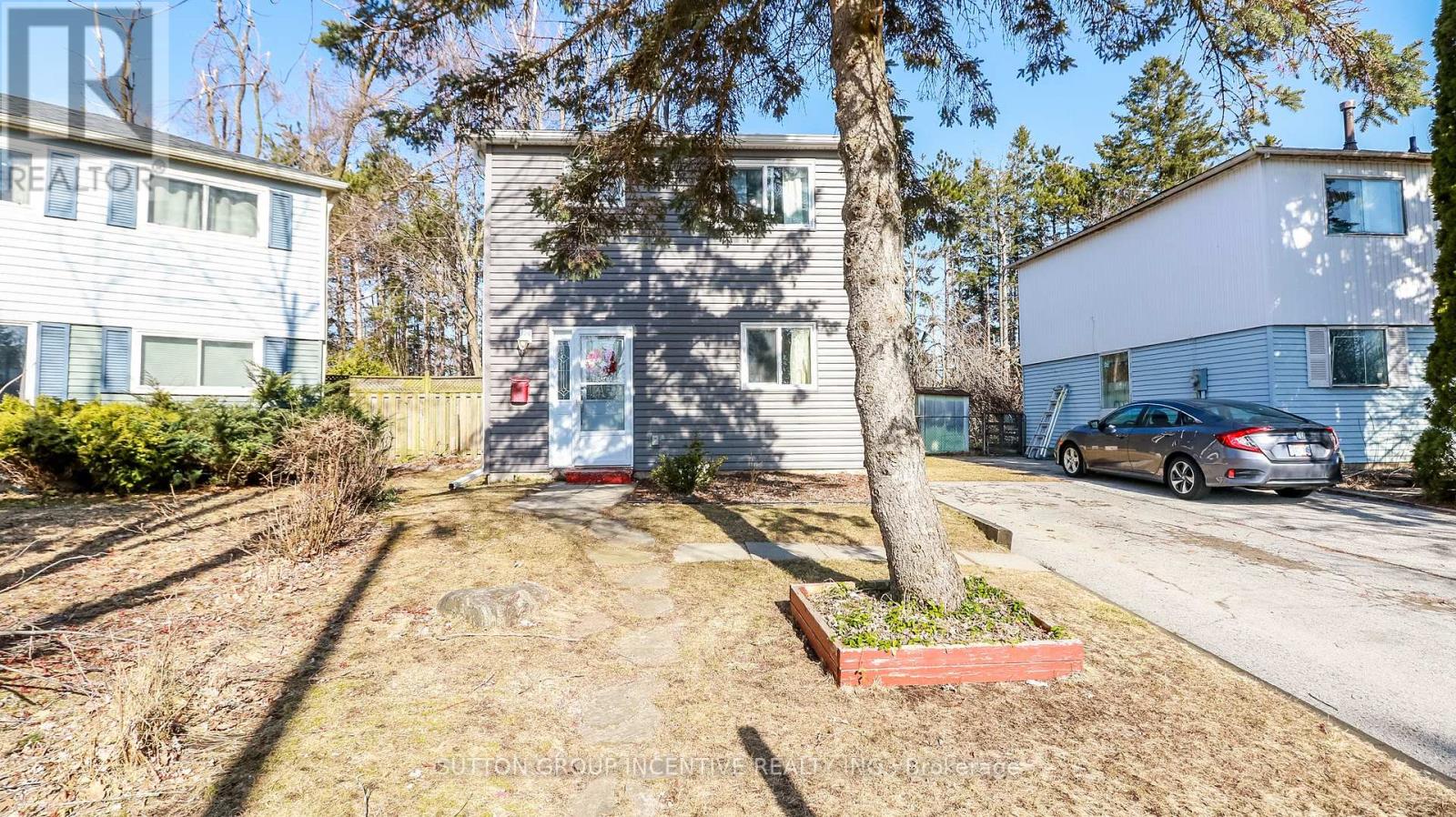 Property at 220 LETITIA STREET image 4