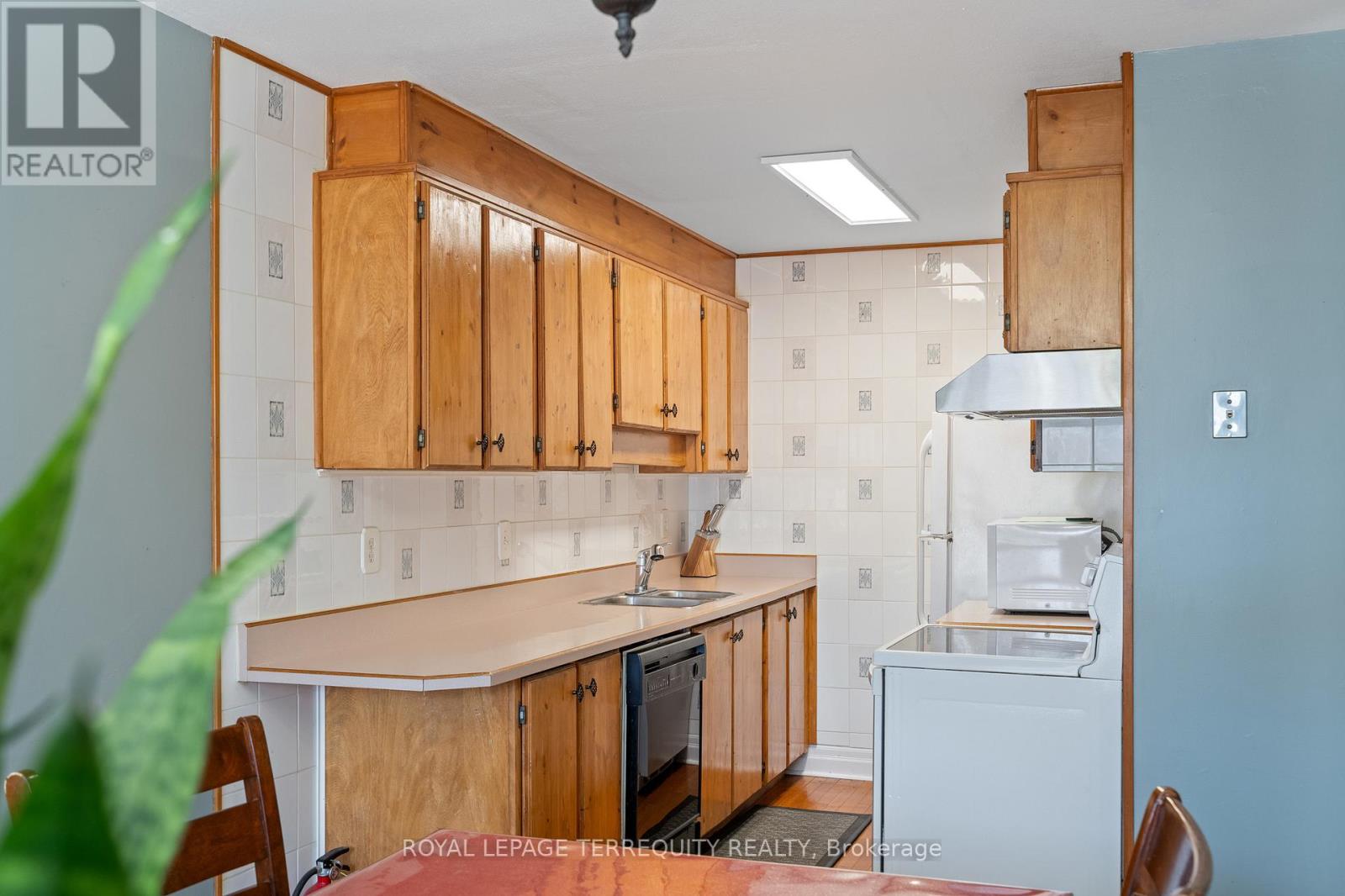 Property at 53 - 185 DENISTOUN STREET image 5