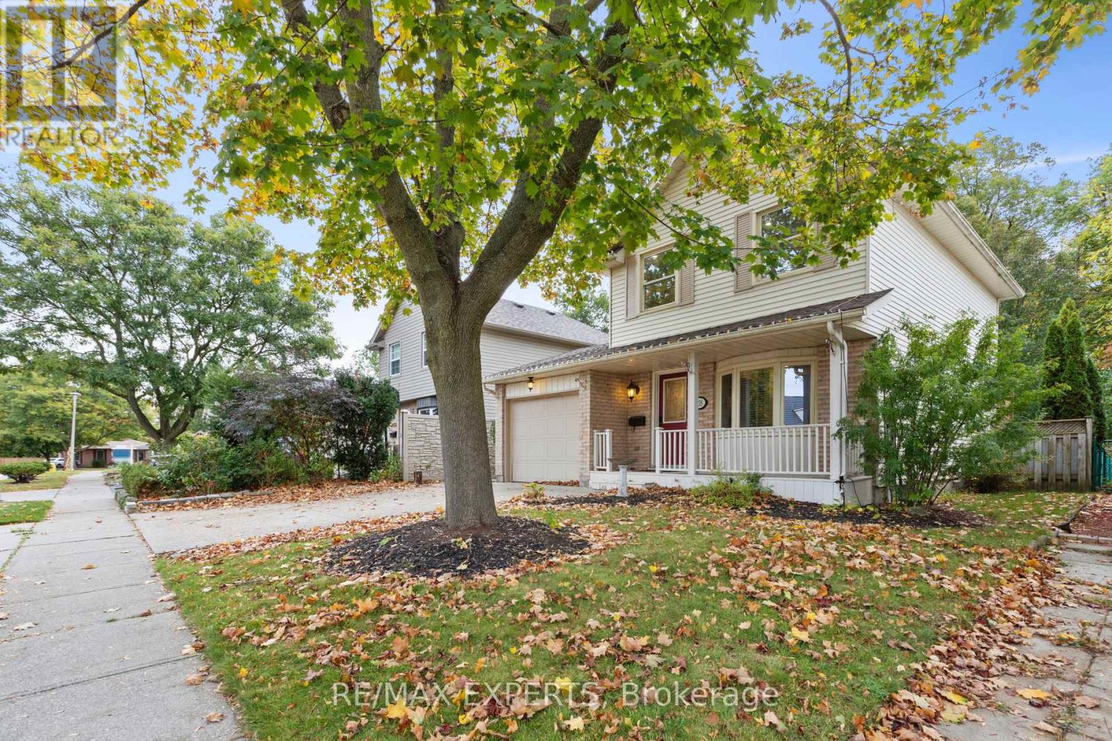 Property at 418 WOODS LANE image 5