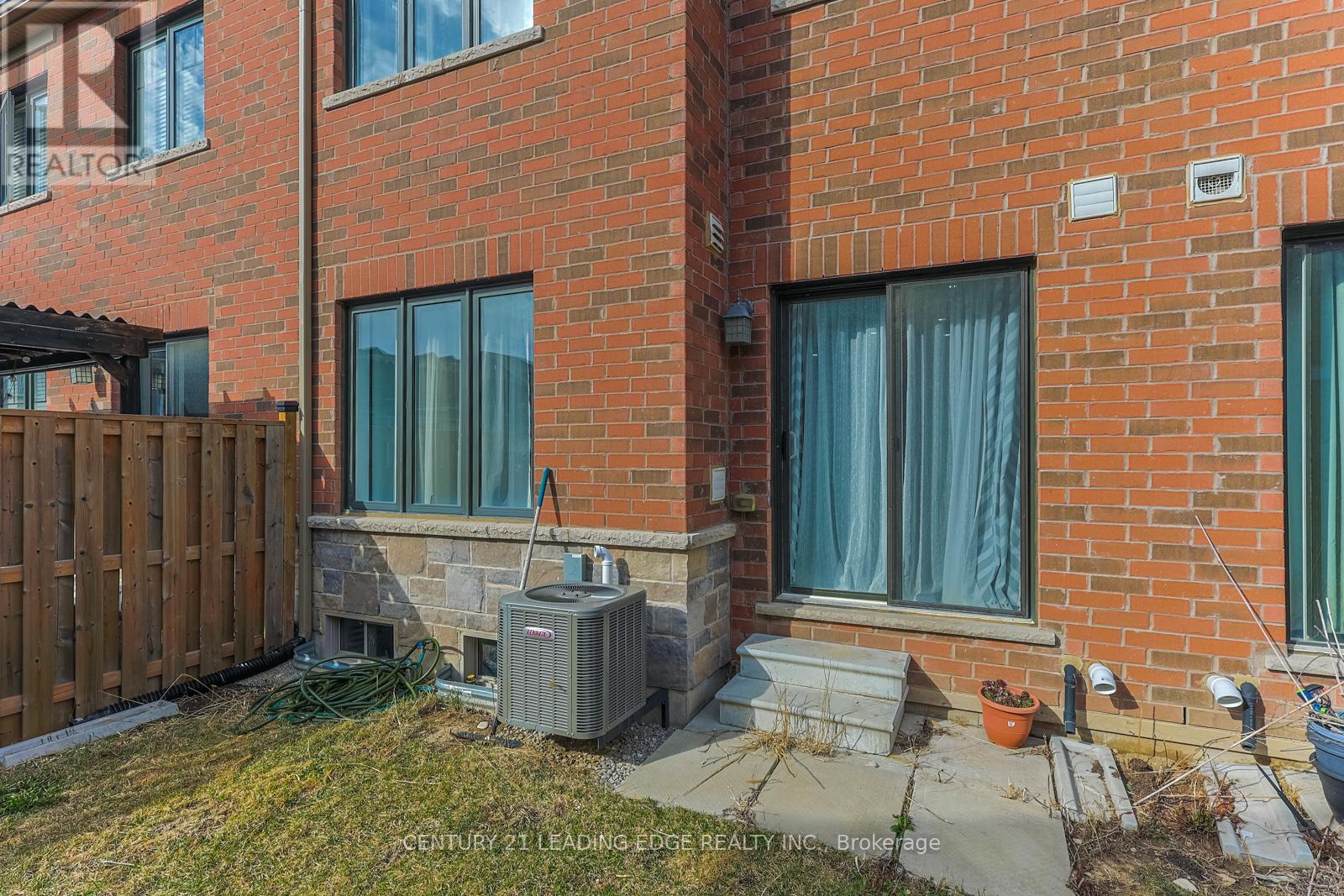 153 Thompson Road, Haldimand, Ontario  N3W 0C1 - Photo 20 - X12064864