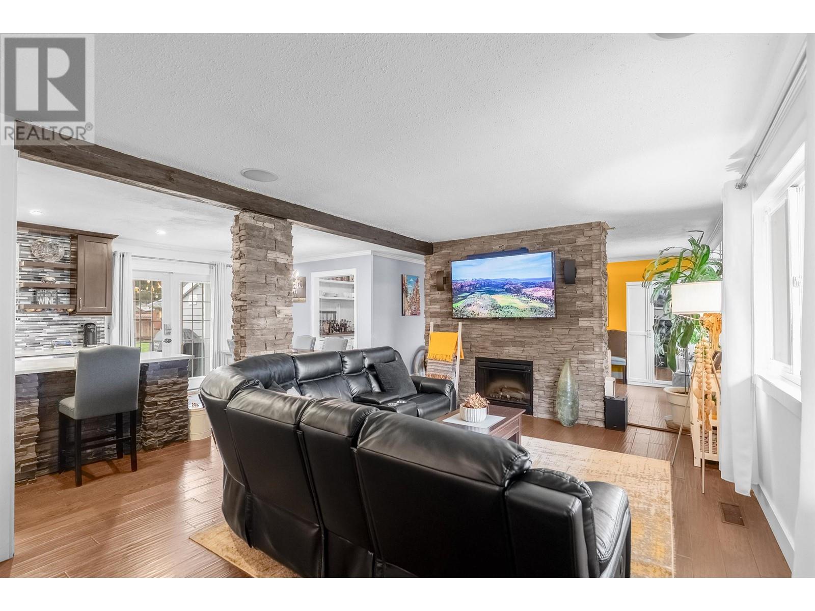 3841 St. Thomas Street, Port Coquitlam, British Columbia  V3B 2Z2 - Photo 4 - R2983940