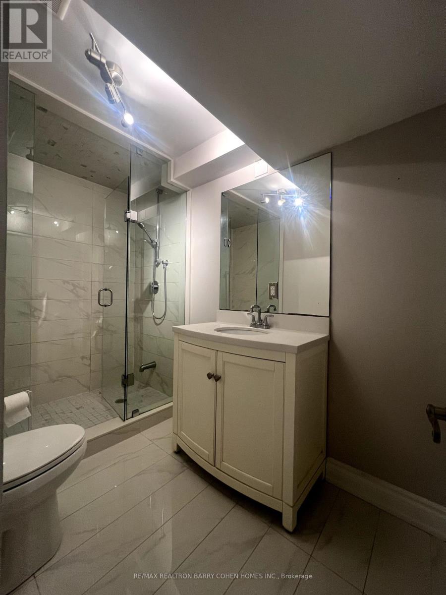 98 Rockford Road, Toronto, Ontario  M2R 3A7 - Photo 10 - C12055077