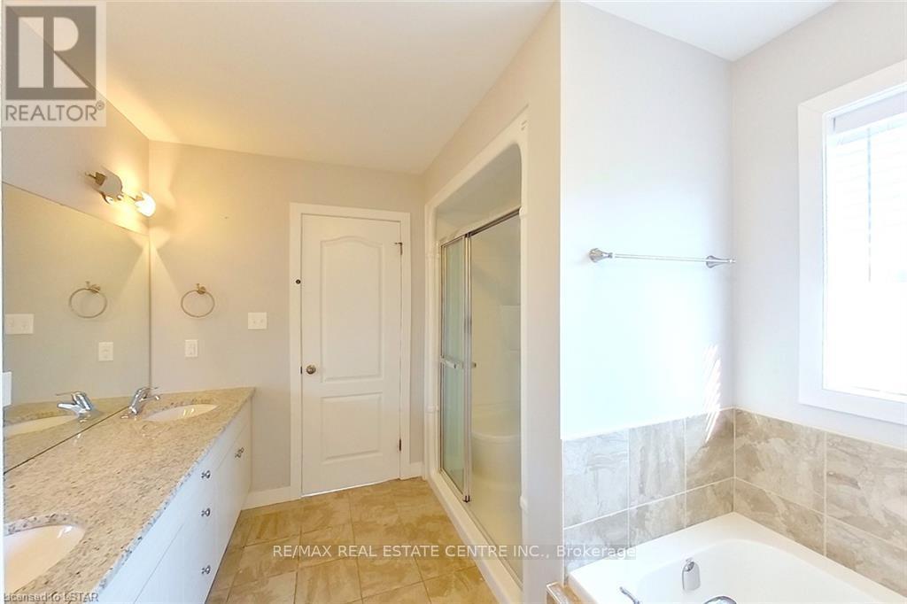1560 Finley Crescent, London, Ontario  N6G 0S9 - Photo 13 - X12064890