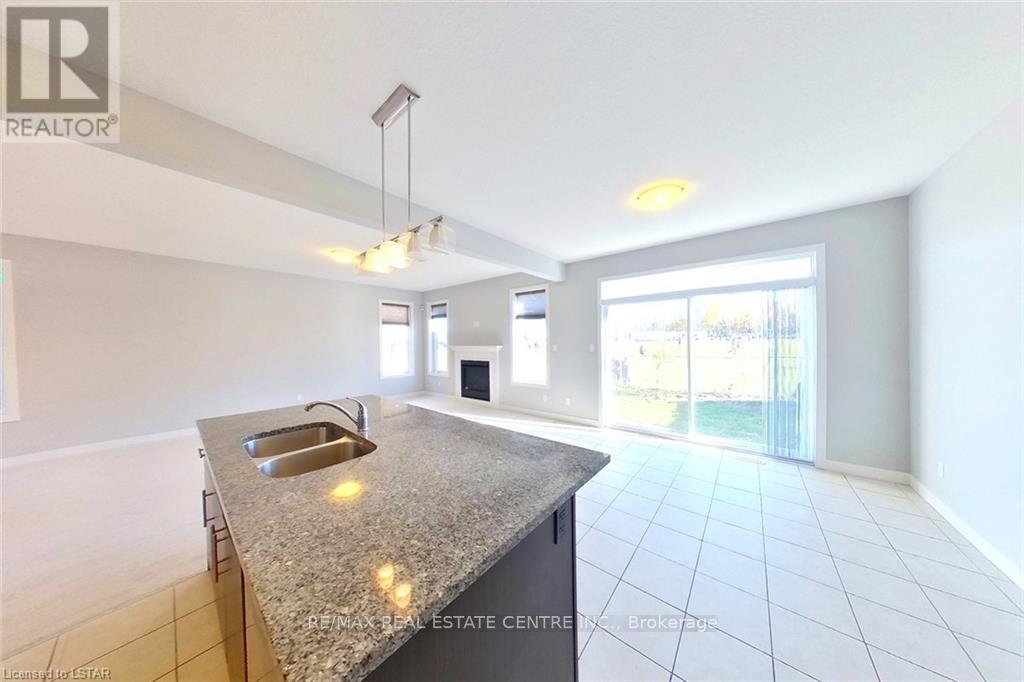 1560 Finley Crescent, London, Ontario  N6G 0S9 - Photo 8 - X12064890