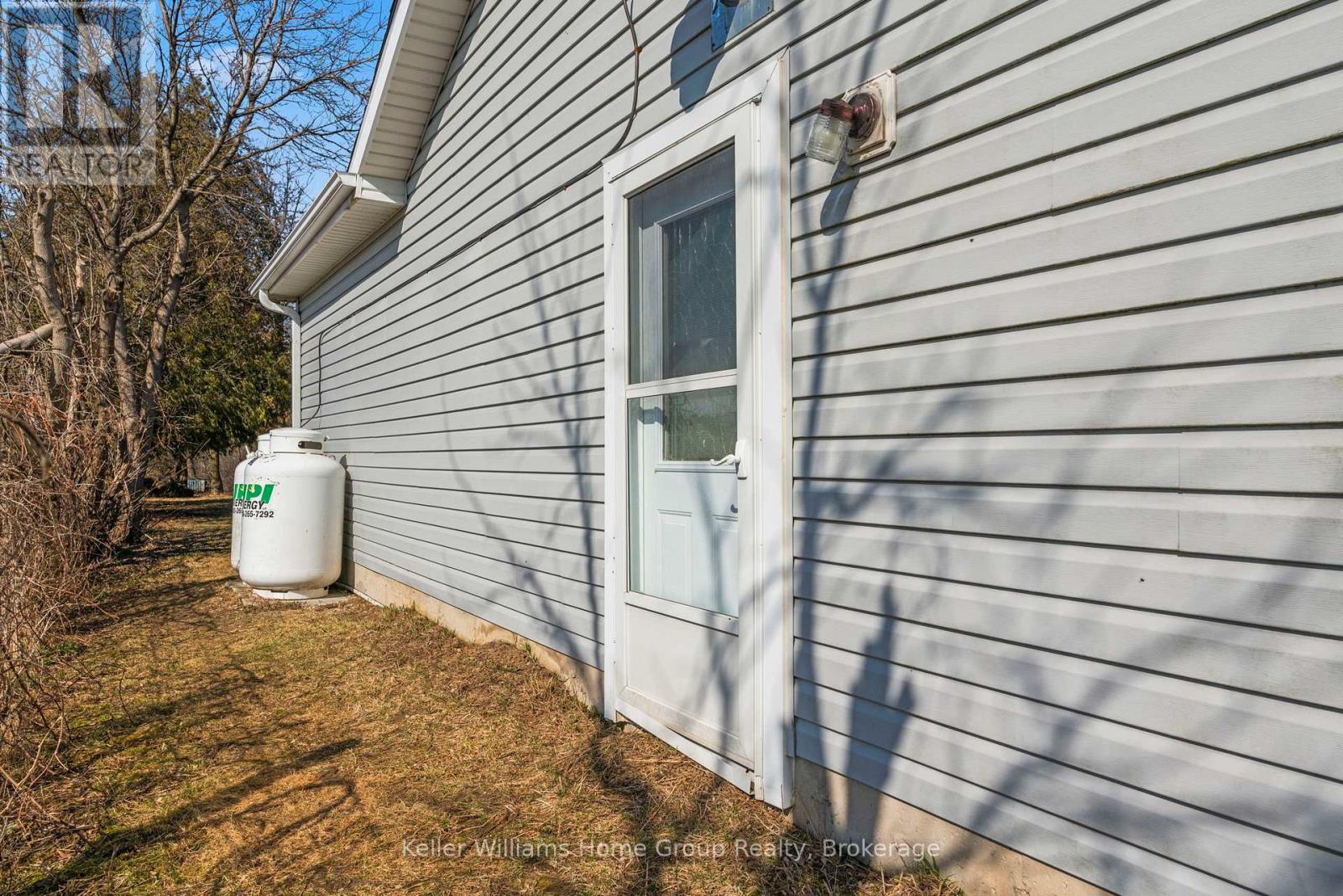 6512 Ellis Road, Puslinch, Ontario  N3C 2V4 - Photo 33 - X12064919