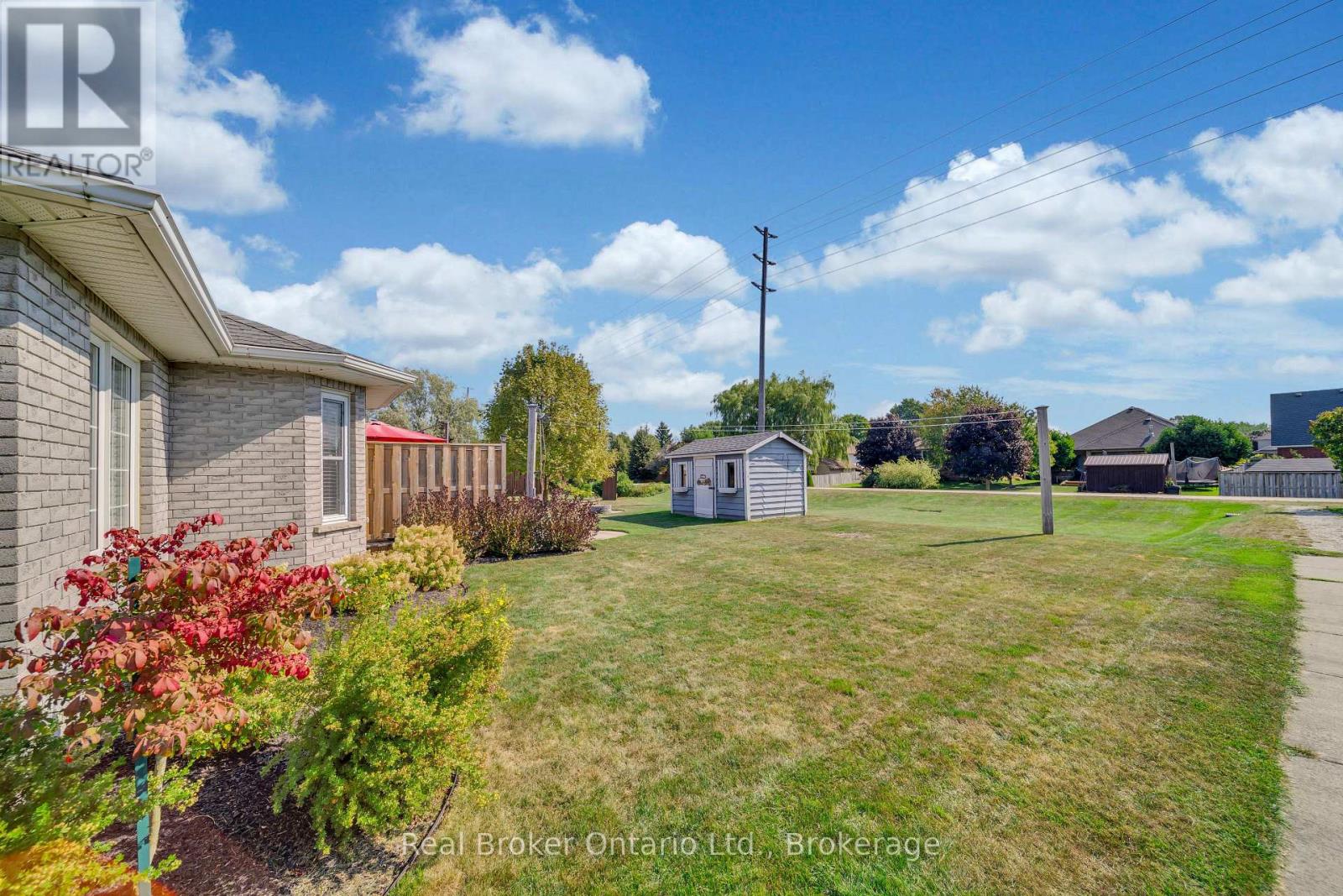 500 Havelock Avenue S, North Perth, Ontario  N4W 3T6 - Photo 34 - X12064941