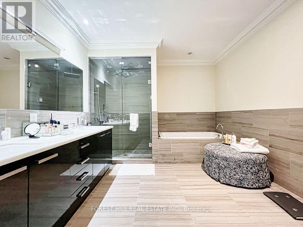 5001 - 311 Bay Street, Toronto, Ontario  M5H 4G5 - Photo 4 - C12064924