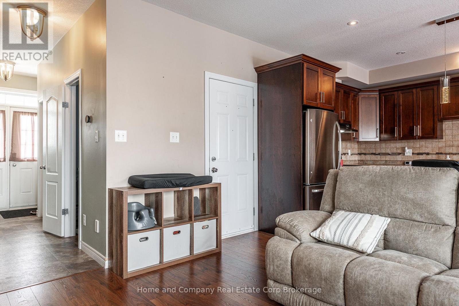 10 Brown Street, Stratford, Ontario  N5A 0B8 - Photo 9 - X11968877