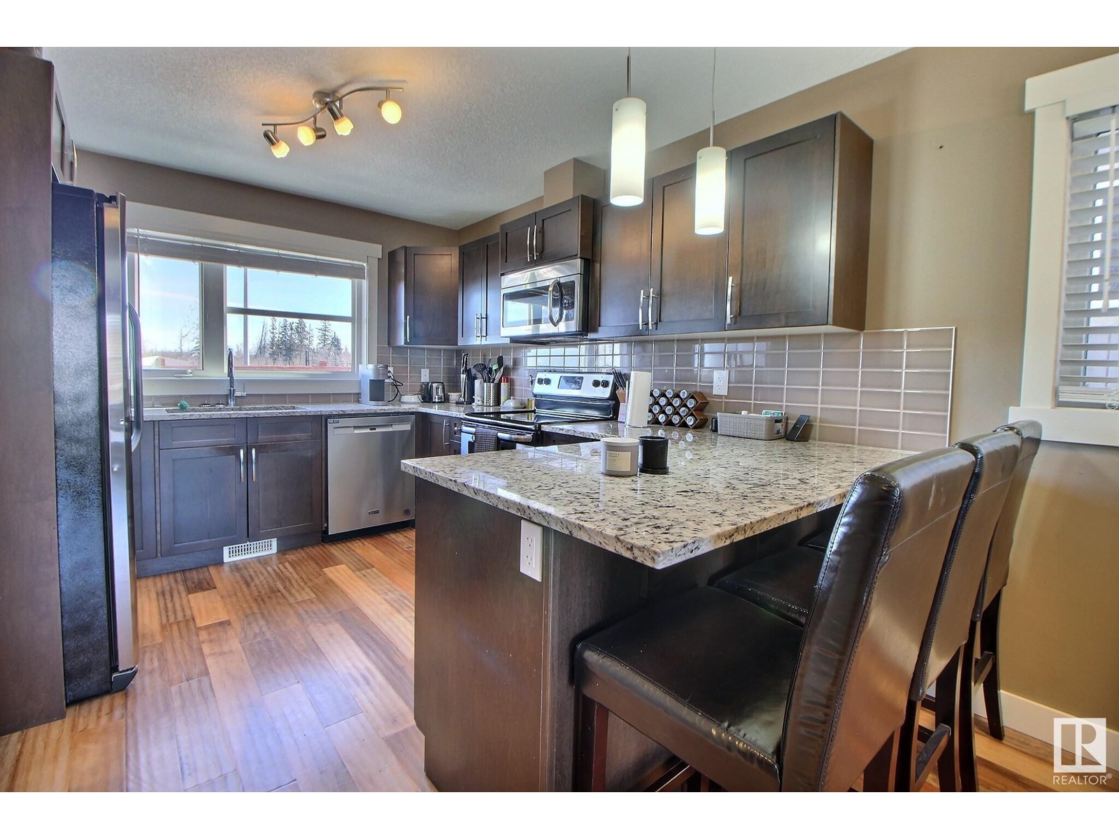 Property at #227 401 SOUTHFORK DR image 5