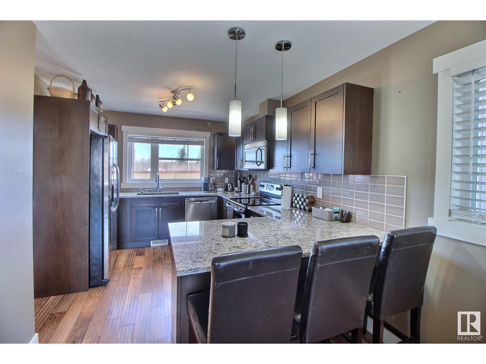 Property at #227 401 SOUTHFORK DR image 4