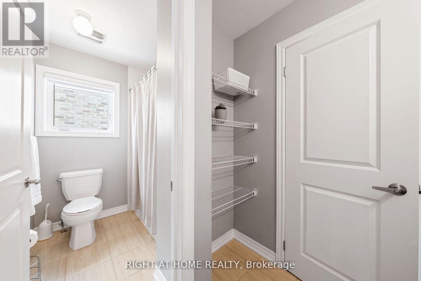 1655 Emberton Way, Innisfil, Ontario  L9S 0N4 - Photo 29 - N12064953