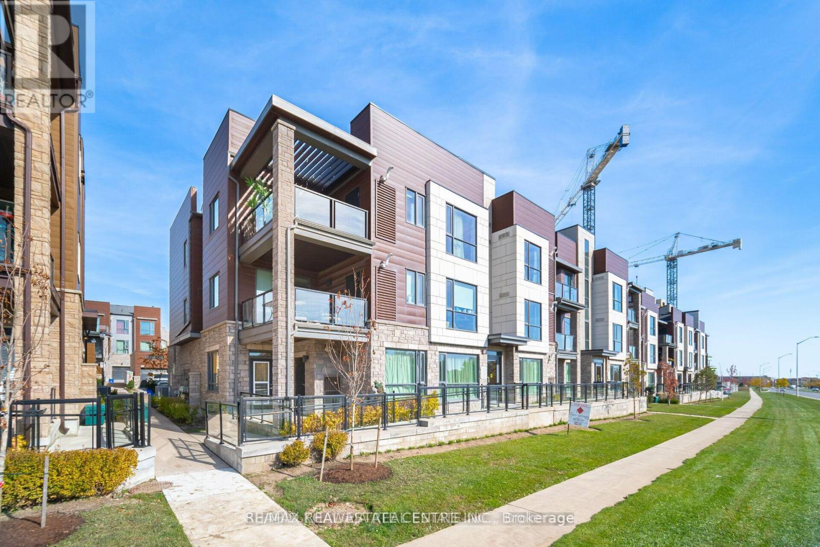 Property at 307 - 2375 BRONTE ROAD image 2