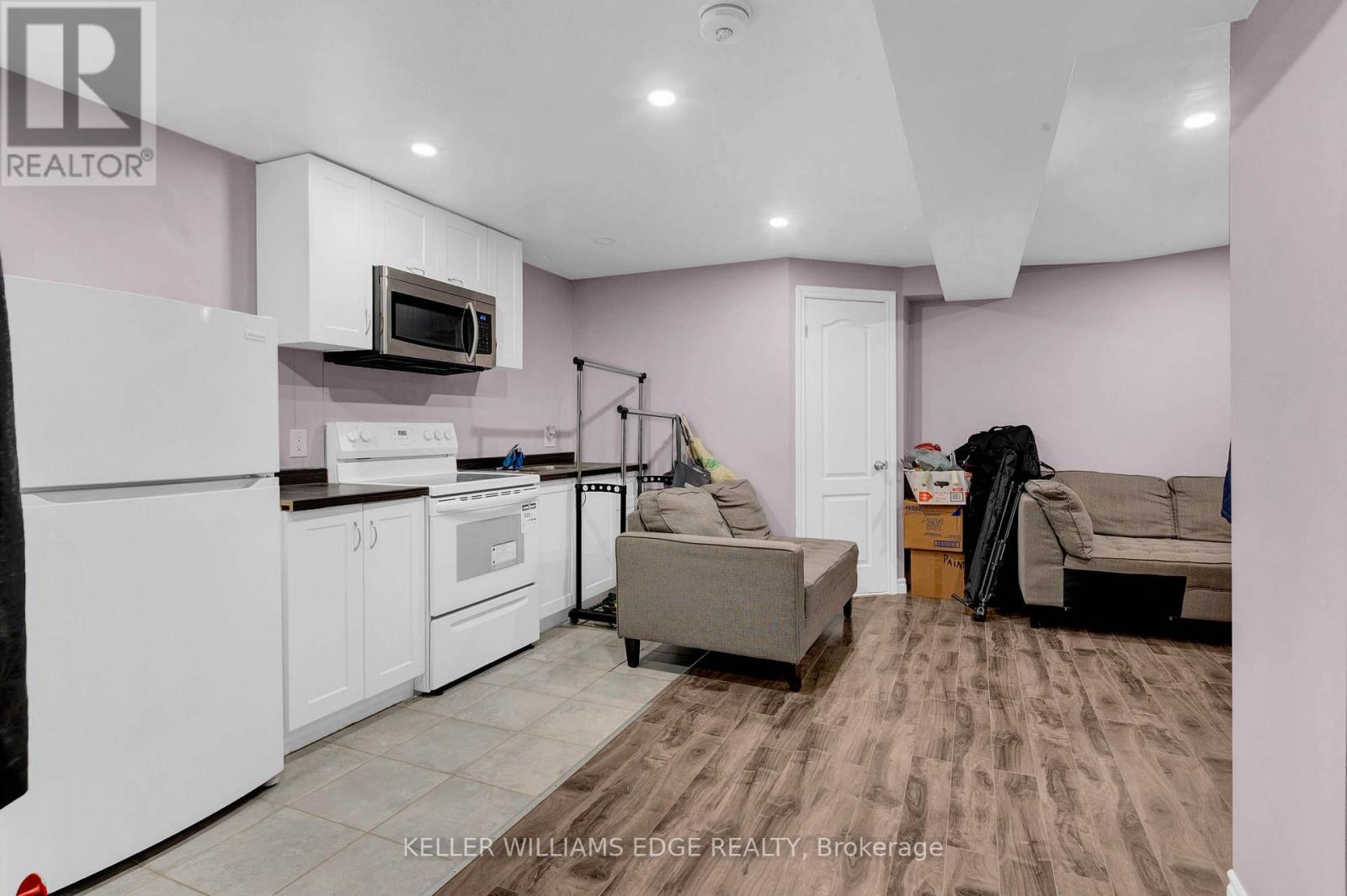 23 Rutledge Court, Hamilton (Templemead), Ontario  L8W 3H7 - Photo 29 - X12064945