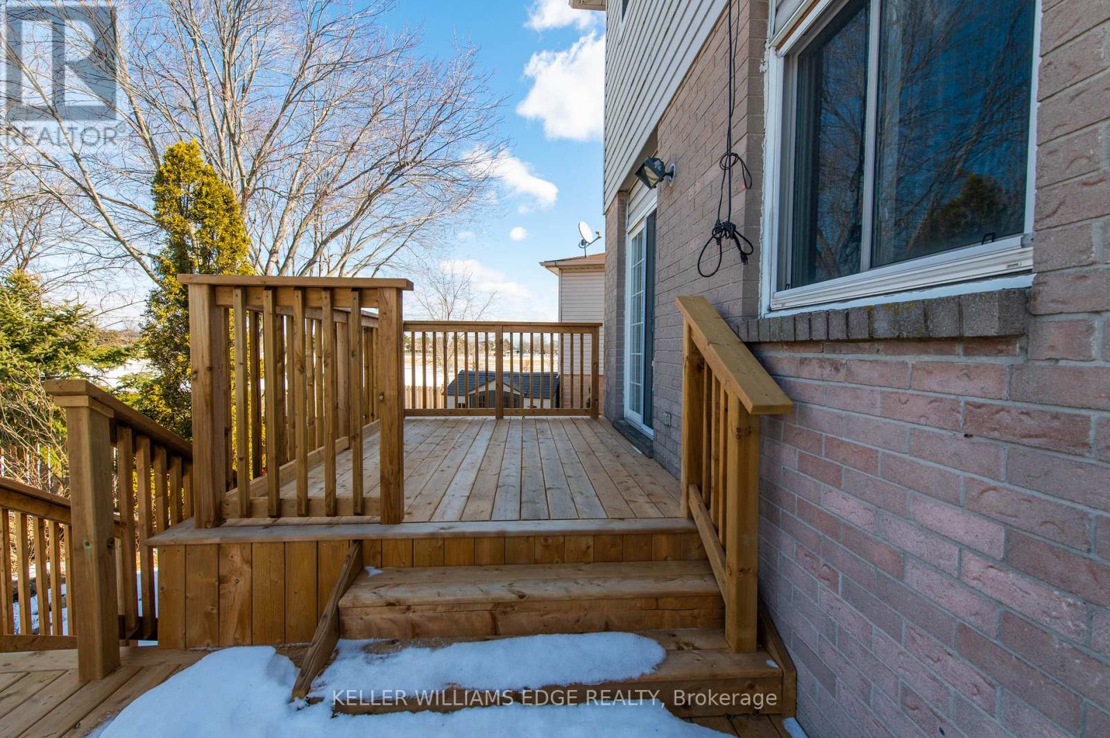 23 Rutledge Court, Hamilton (Templemead), Ontario  L8W 3H7 - Photo 34 - X12064945