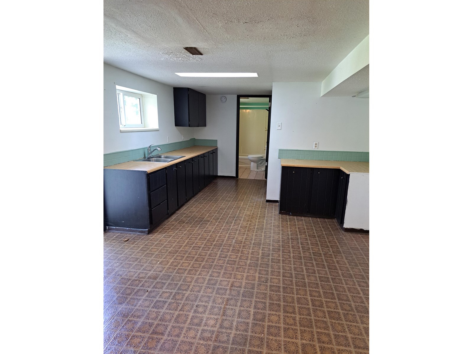 14073 113 Avenue, Surrey, British Columbia  V3R 2J9 - Photo 17 - R2985999