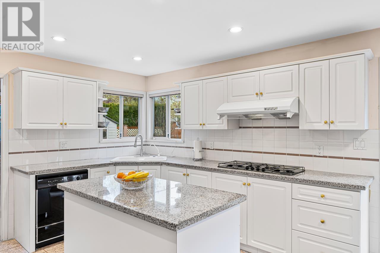 8680 Kilgour Place, Richmond, British Columbia  V7C 3R1 - Photo 8 - R2985254