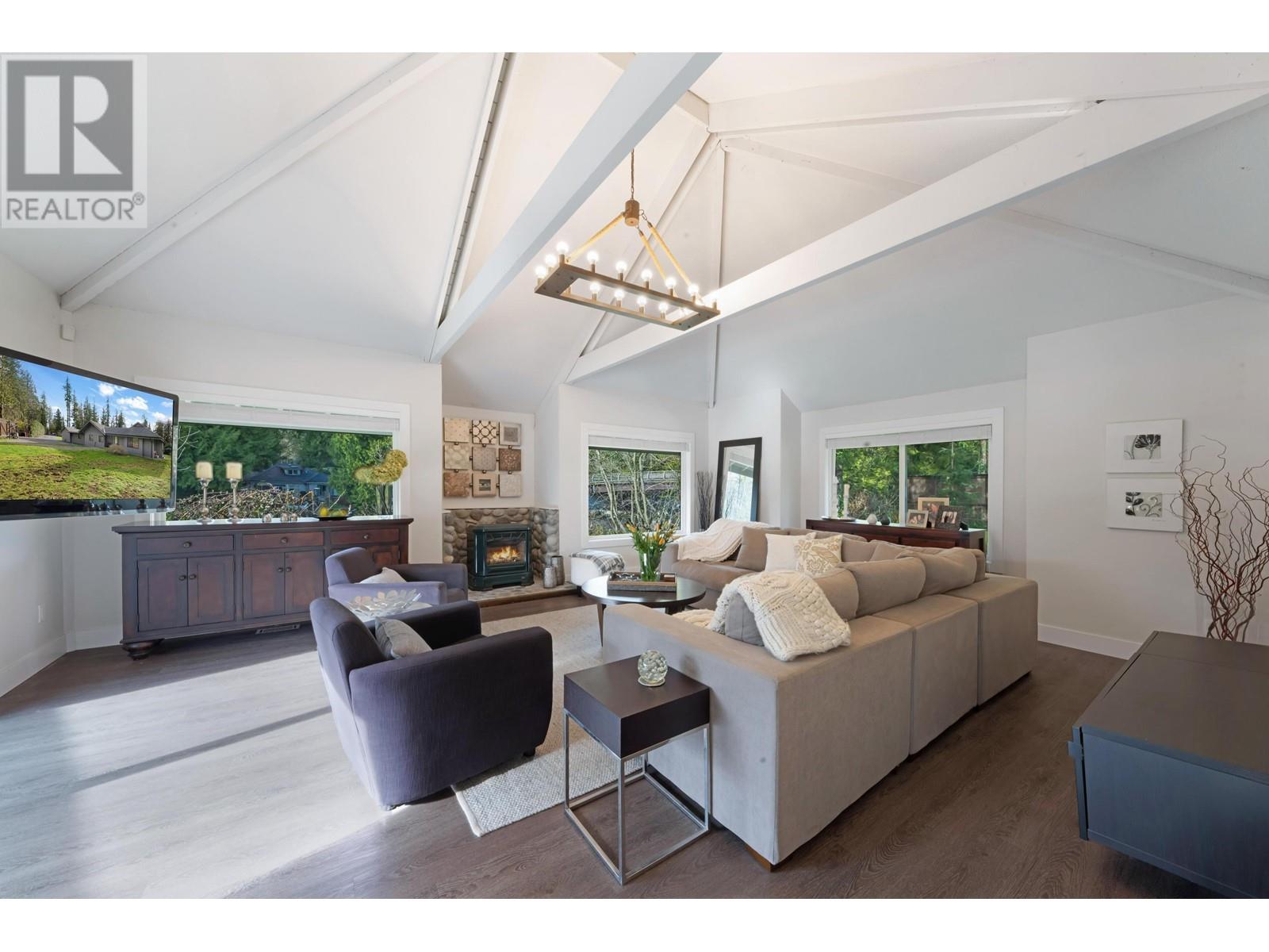 799 Grantham Place, North Vancouver, British Columbia  V7H 1S9 - Photo 8 - R2984230