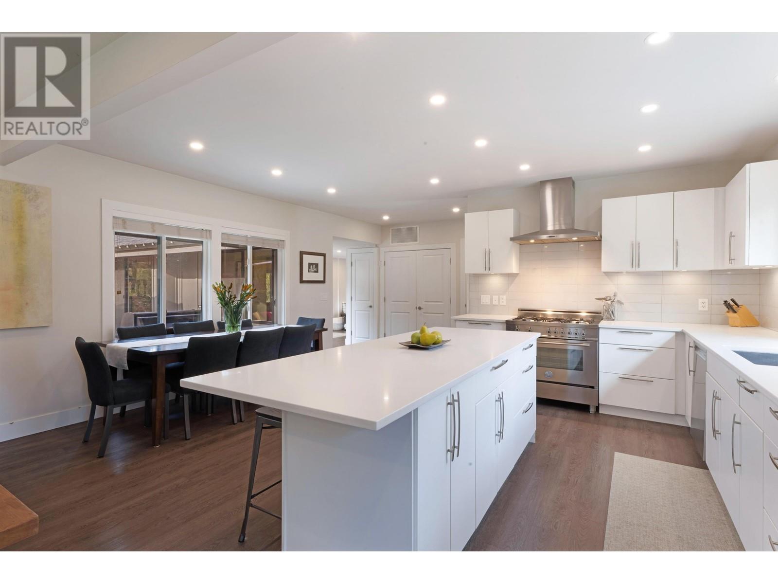 799 Grantham Place, North Vancouver, British Columbia  V7H 1S9 - Photo 14 - R2984230