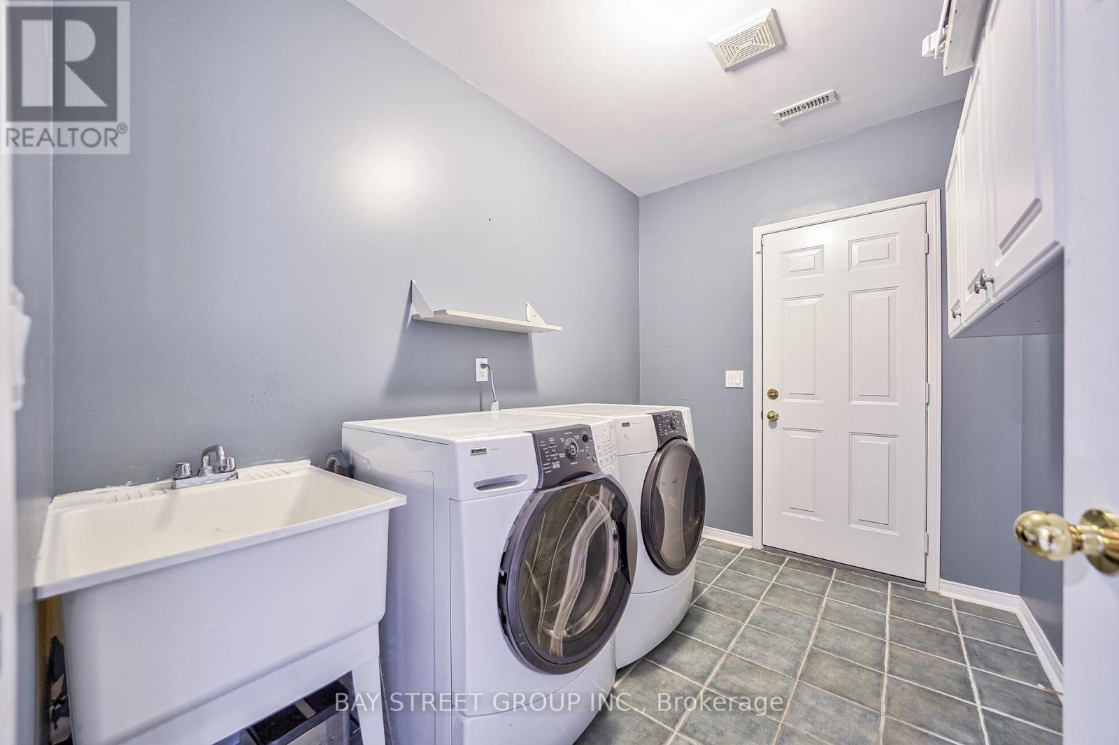 21 Loughlin Hill Crescent, Ajax, Ontario  L1Z 1P8 - Photo 31 - E12064987