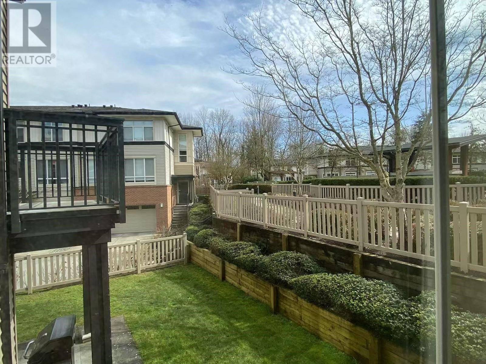 112 1125 Kensal Place, Coquitlam, British Columbia  V3B 0G3 - Photo 12 - R2984073