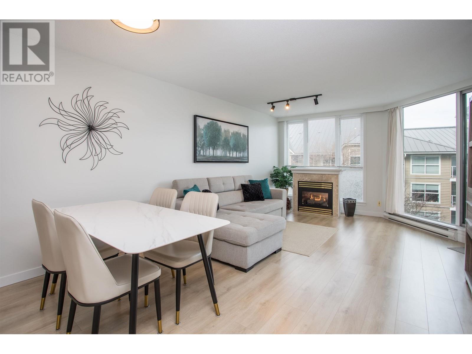 402 5860 Dover Crescent, Richmond, British Columbia  V7C 5S6 - Photo 3 - R2981409