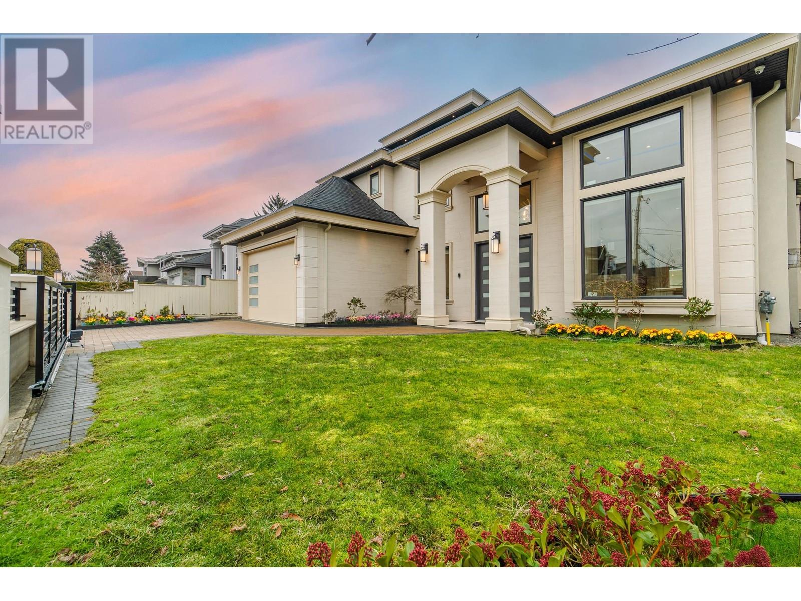 Property at 3340 MORESBY DRIVE image 3