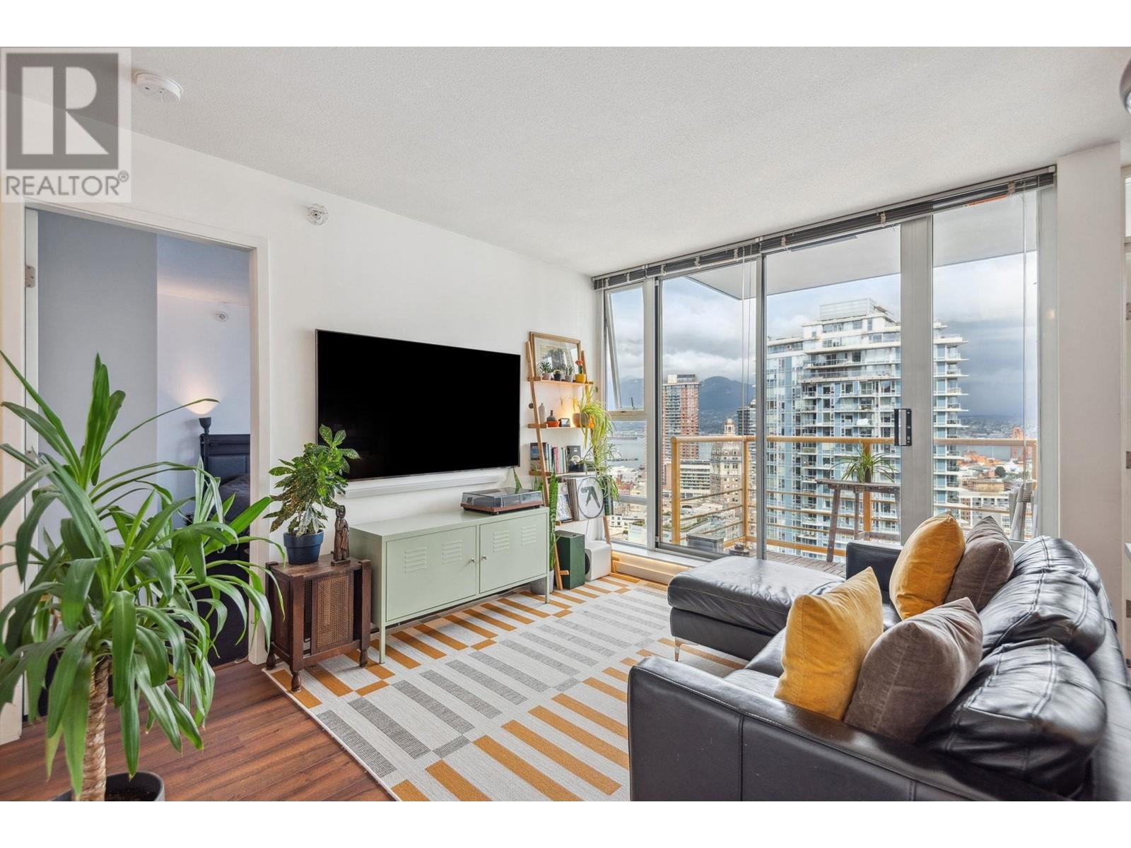 2801 131 Regiment Square, Vancouver, British Columbia  V6B 1X6 - Photo 2 - R2983458