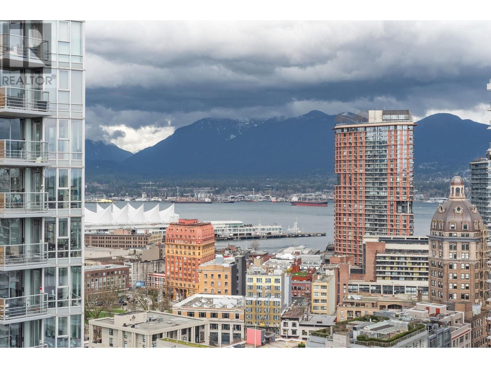 2801 131 Regiment Square, Vancouver, British Columbia  V6B 1X6 - Photo 1 - R2983458