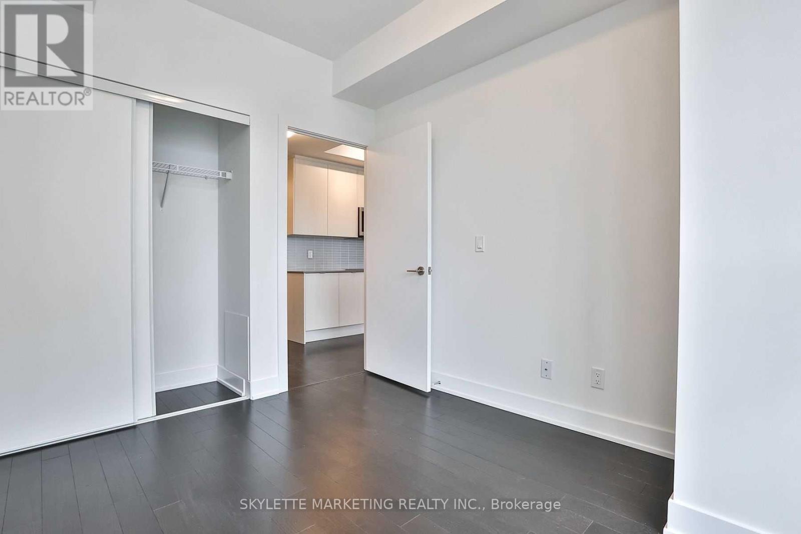 1005 - 181 Bedford Road, Toronto, Ontario  M5R 0C2 - Photo 6 - C12065035
