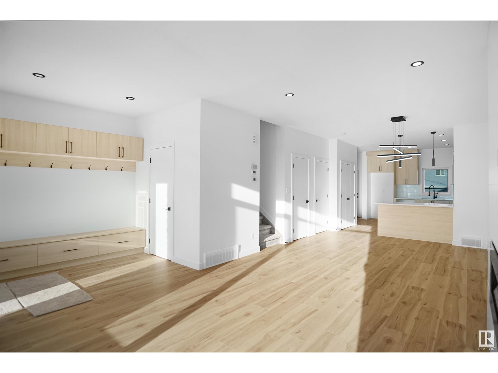 Property at 78 Blackbird BN image 4