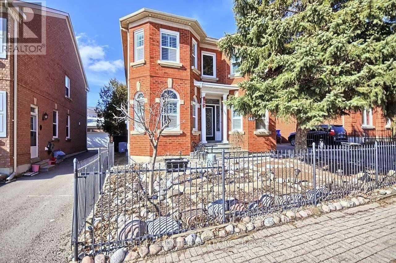 447 MILL STREET, Richmond Hill, Ontario