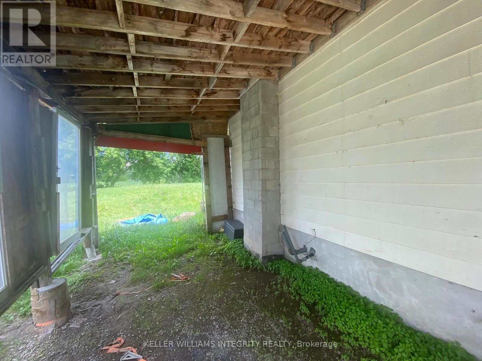 2415 Du Lac Road, Clarence-Rockland, Ontario  K0A 3N0 - Photo 14 - X12065065