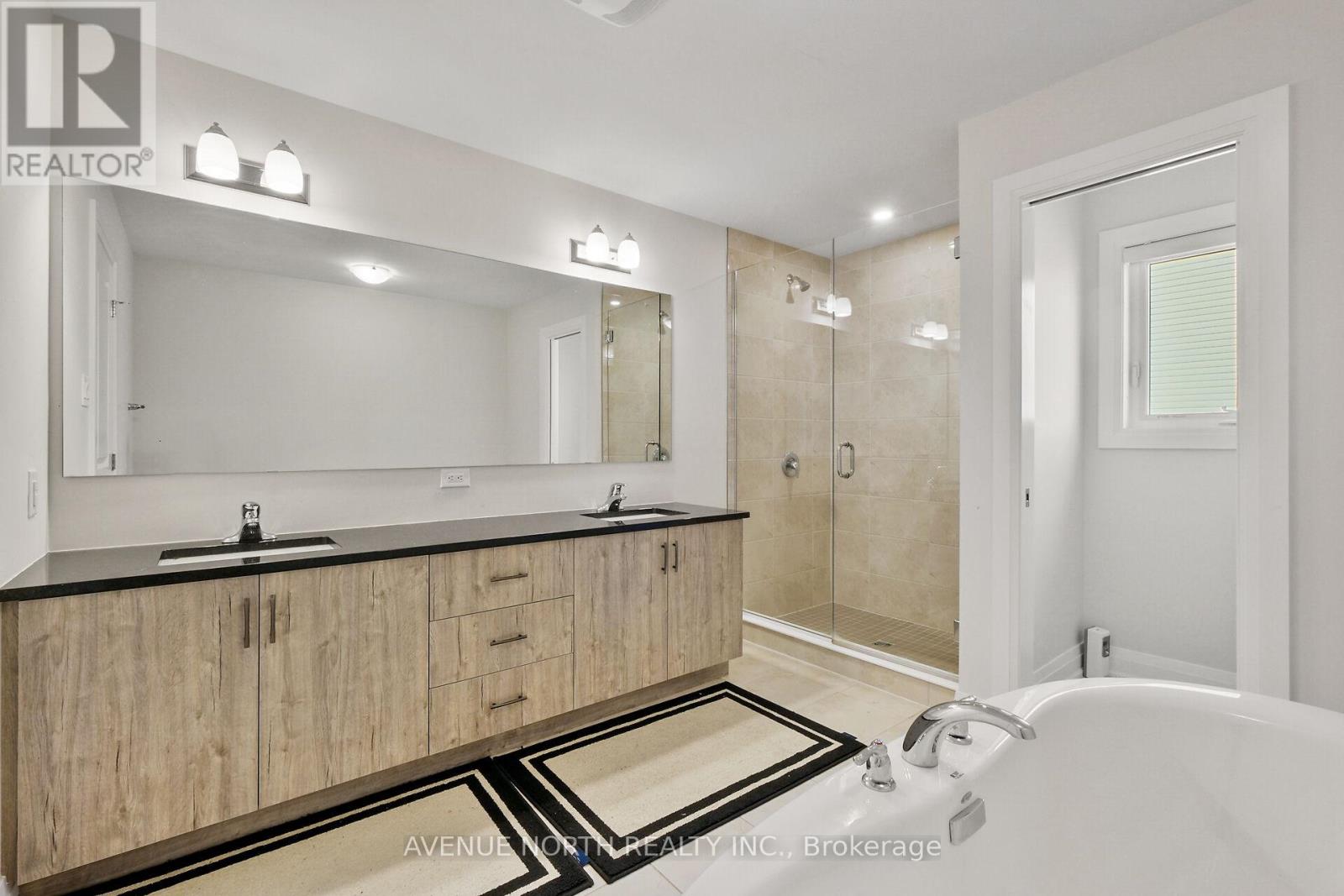 763 Petanque Crescent, Ottawa, Ontario  K4A 3R4 - Photo 31 - X12065071