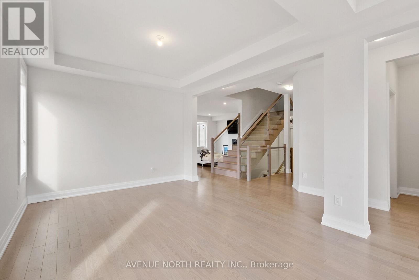 763 Petanque Crescent, Ottawa, Ontario  K4A 3R4 - Photo 7 - X12065071