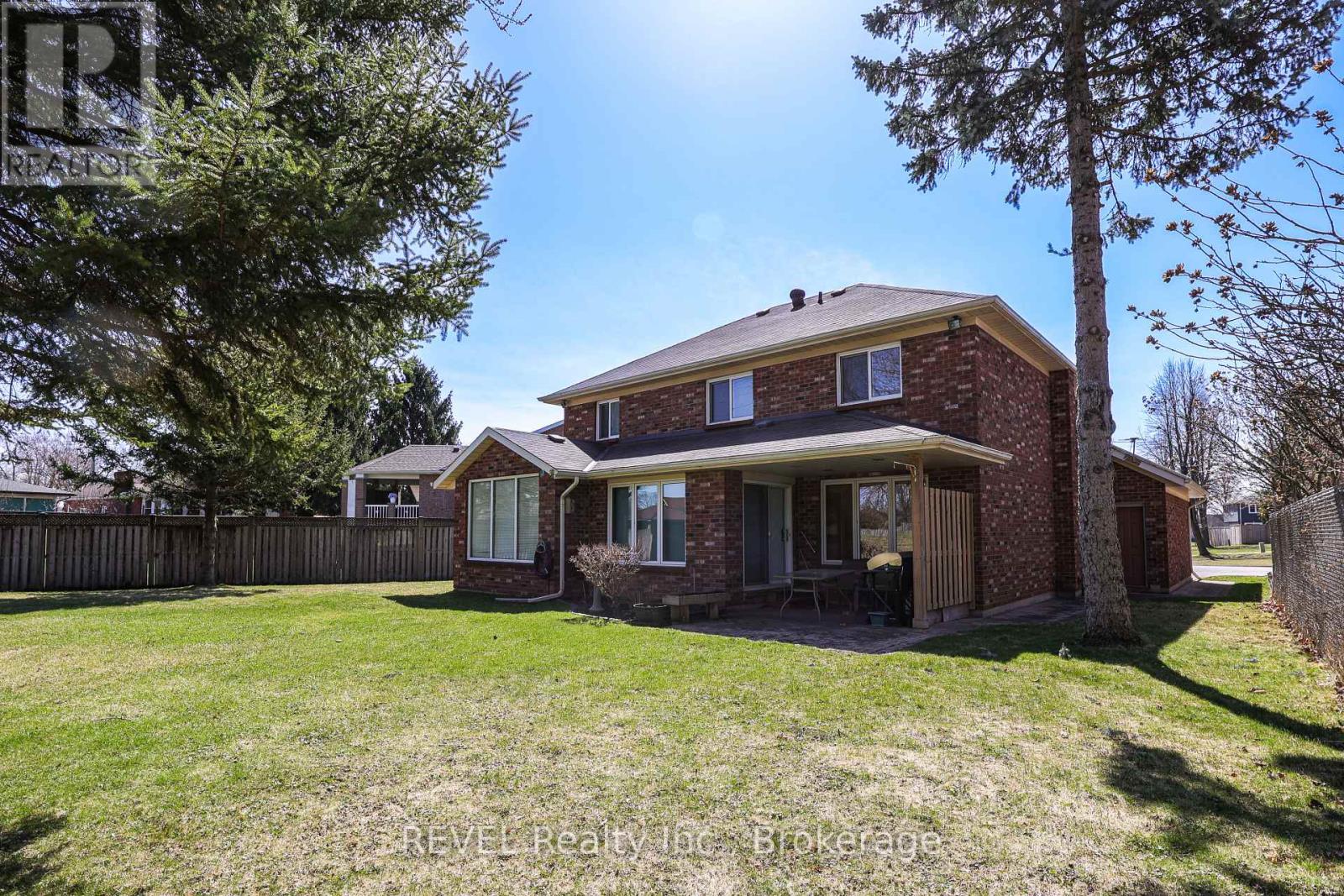 Property at 6965 HAROVICS LANE image 4