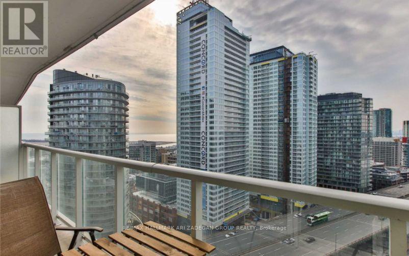 2511 - 75 Queens Wharf Road, Toronto, Ontario  M5V 0J8 - Photo 19 - C12065105