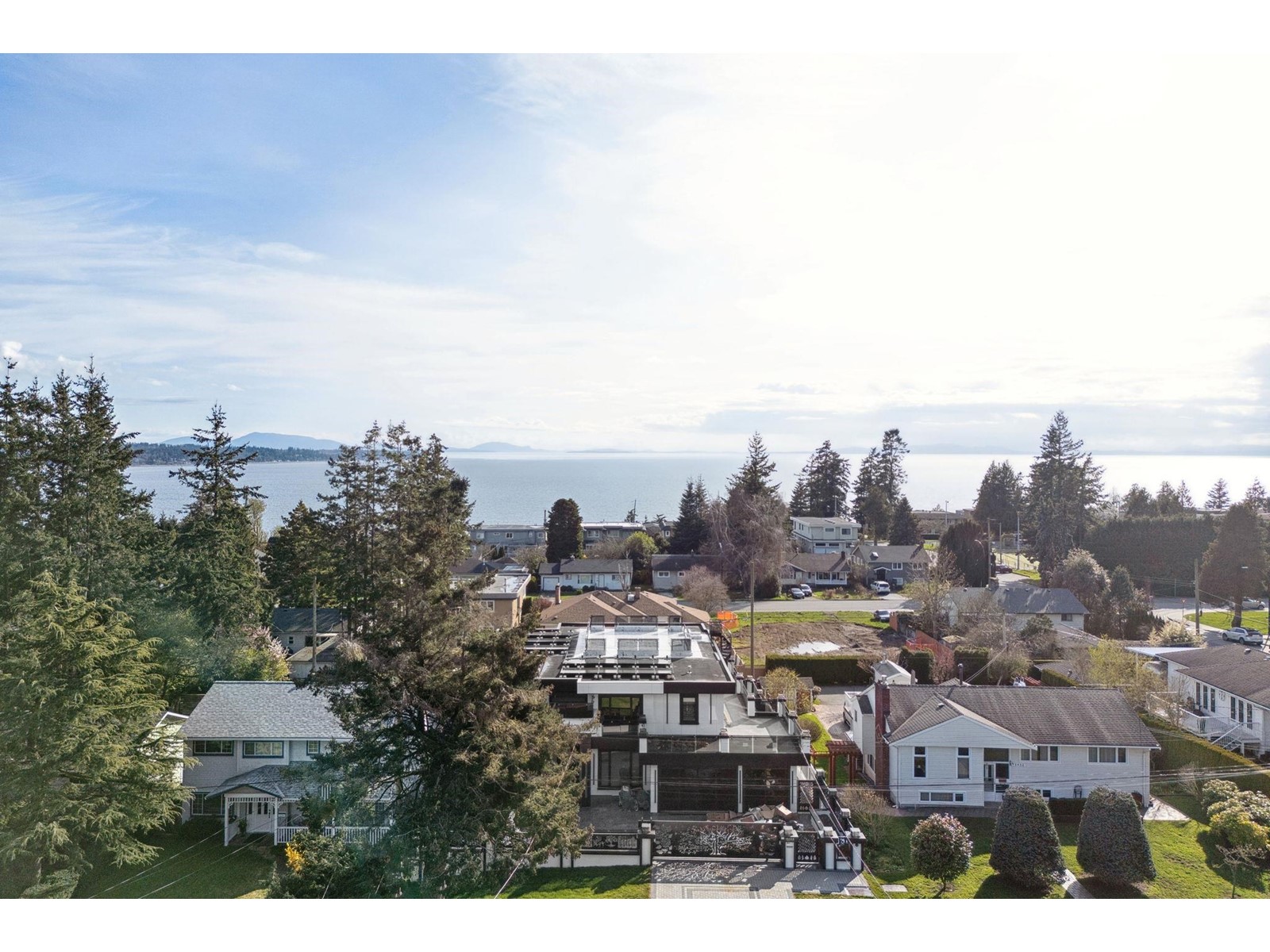 Property at 15459 SEMIAHMOO AVENUE image 3