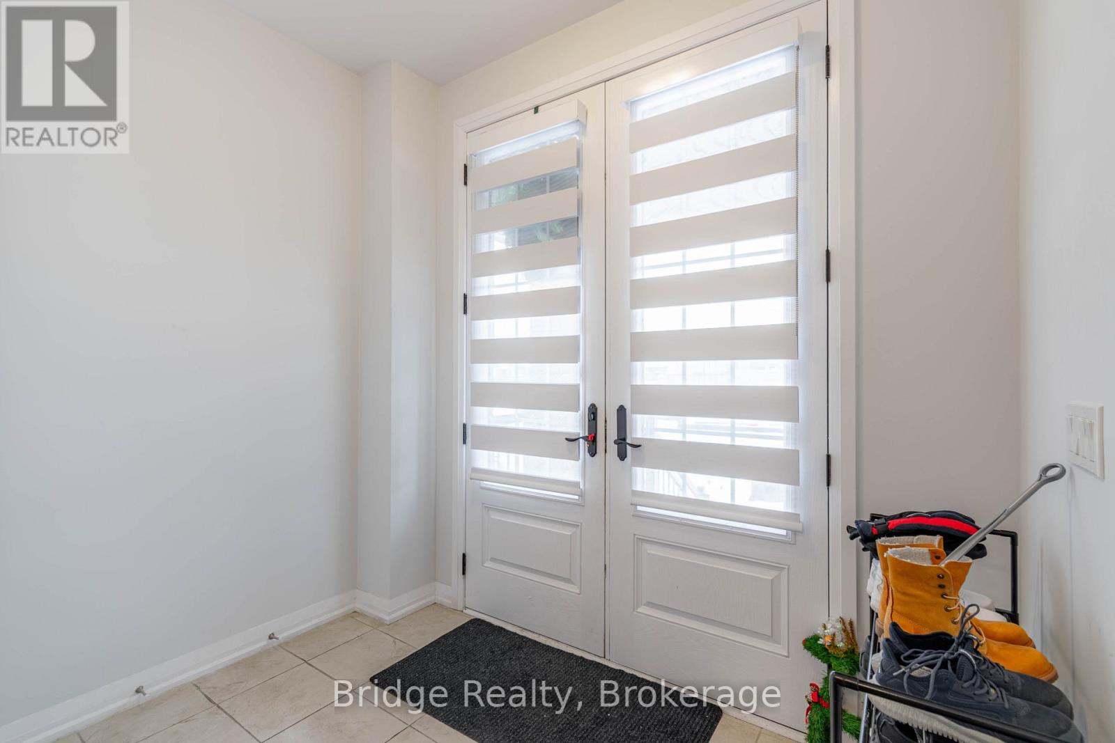 Property at 802 SOBESKI AVENUE image 5